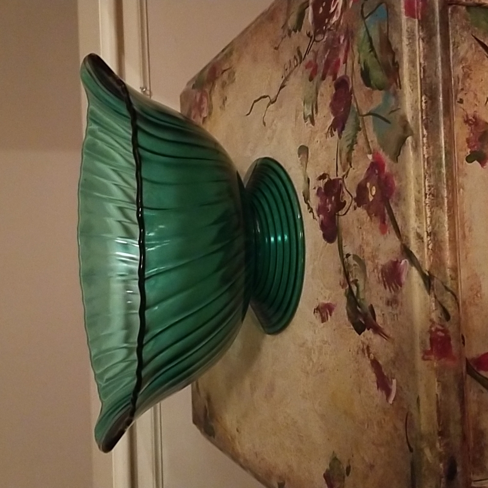 Rare Ultramarine Swirl Pattern Bowl by Jeannette Glass Co.